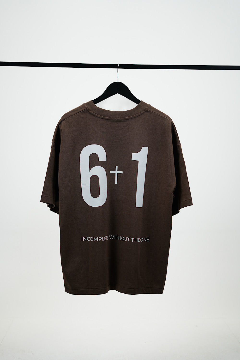 Mocha 6+1 T-shirt (Unisex)